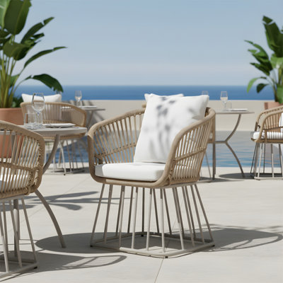 Chaise de salle à manger d'extérieur MP1 - Structure en acier tressé et beige, capacité de poids de 300 lb, coussin inclus