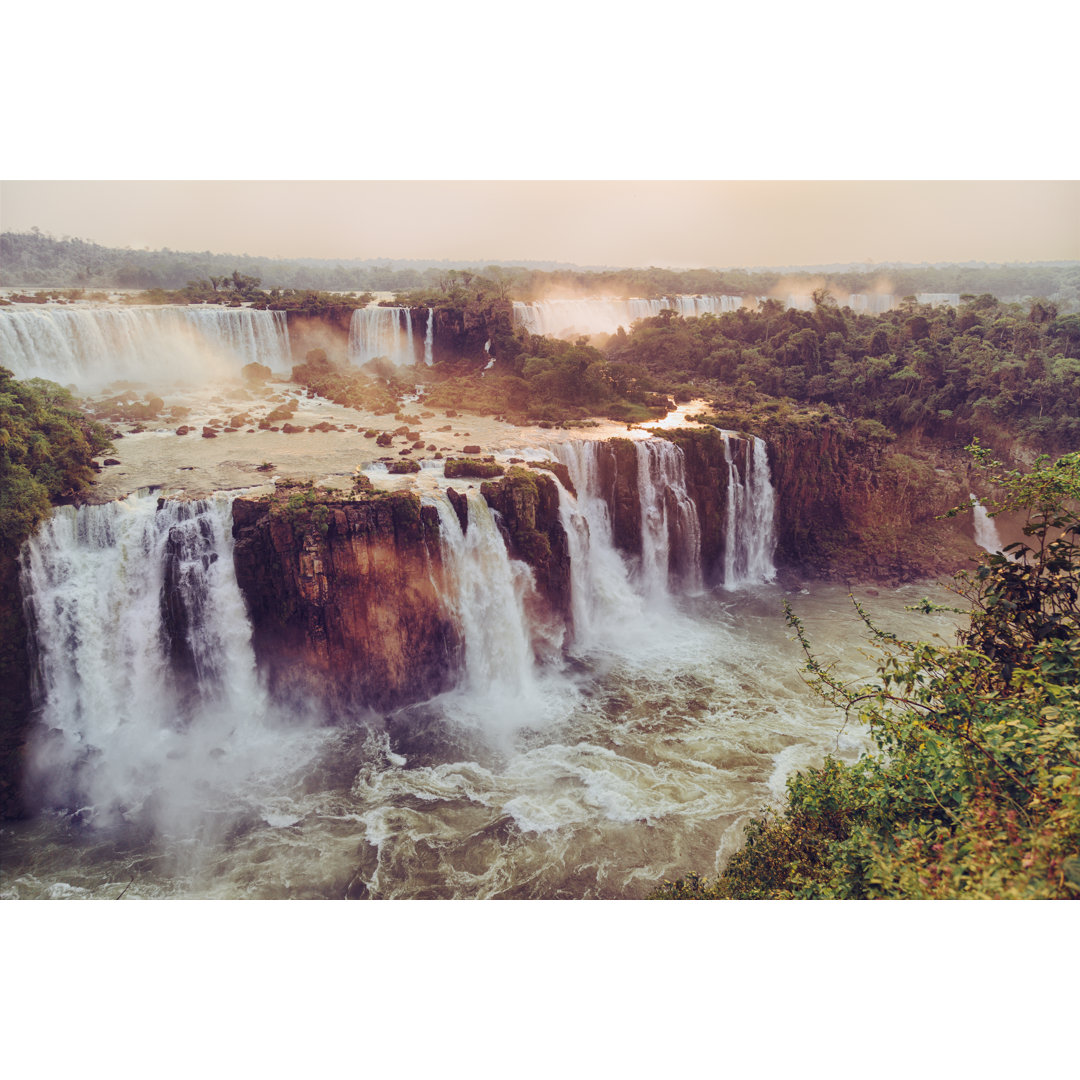 Iguacu Falls von Espiegle - Kunstdrucke auf Leinwand ohne Rahmen