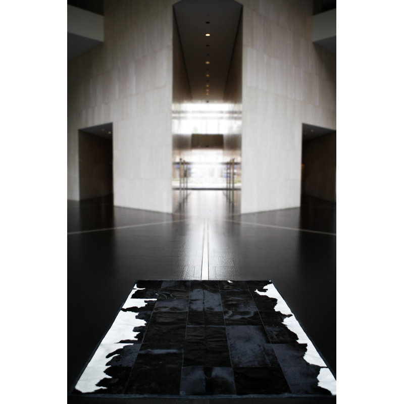 Cowhide Abstract Area Rug, Rectangle 2' x 3'