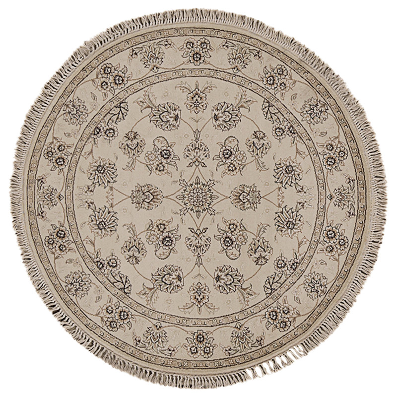 Hand Knotted Area Rug in Ivory