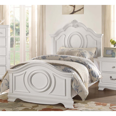 Otta Fairytale Bed with Arched Headboard & Shell Motif