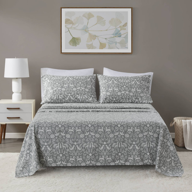 4 PCSSoft Bedding Sets, Full Duvet Cover + 3 Additional Pieces, White/Brown