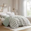 48f-f3cf-12593 Comforter