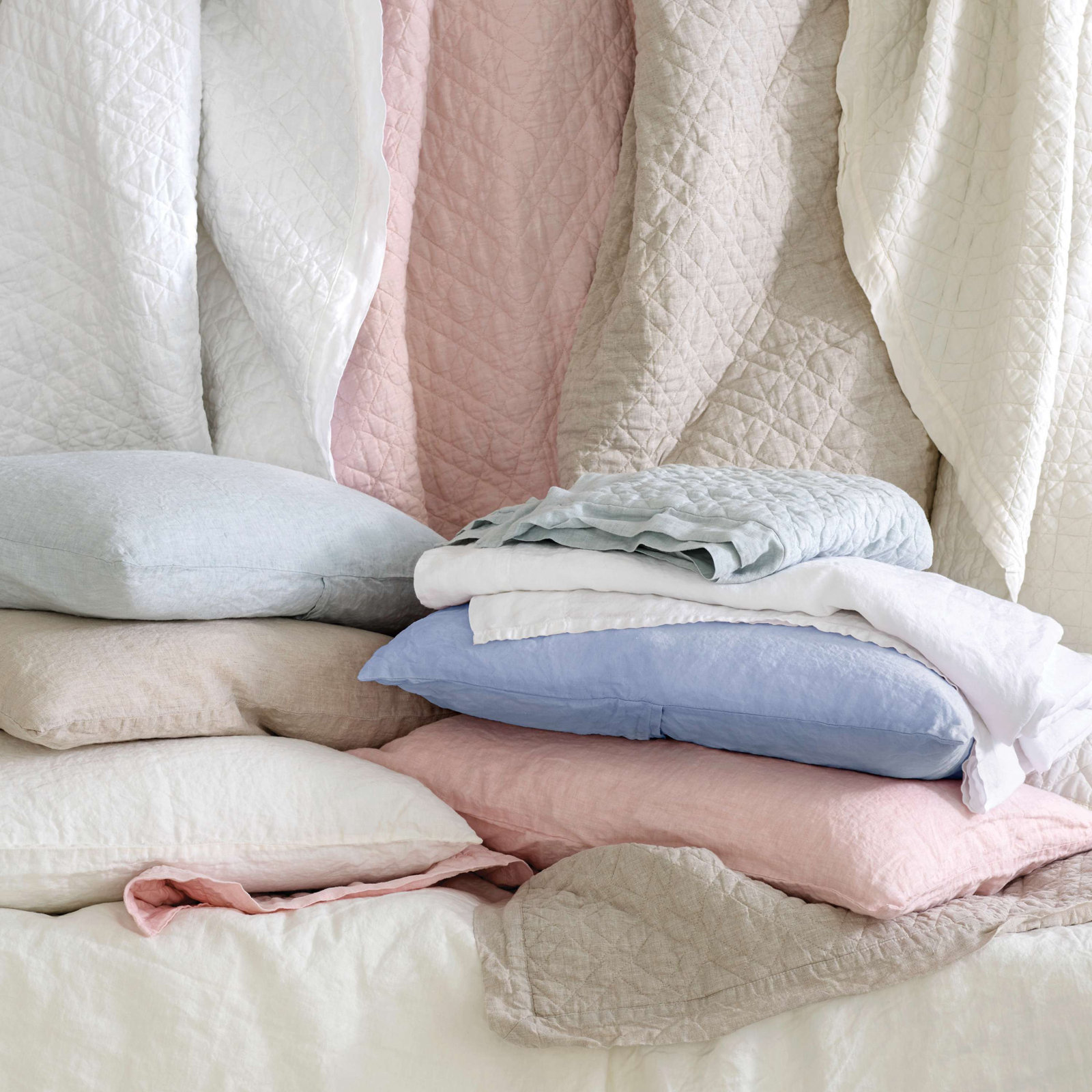 Washed Linen Quilt Set, Twin/Twin XL Quilt, Sky