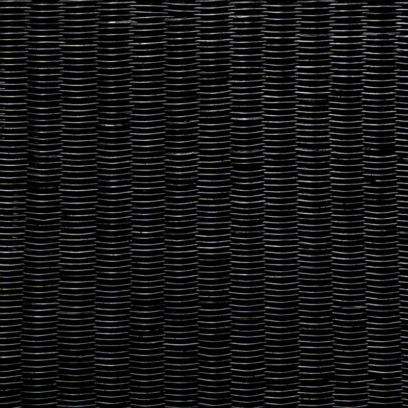 Table de bout carrée noire tissée, style rétro, idéale pour les chambres à coucher, les salons, la table à structure en U en noir, texture, ajoutant un élément élégant aux espaces