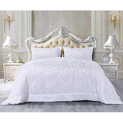 Whitt Polyester Bedspread with Pillow Shams Included