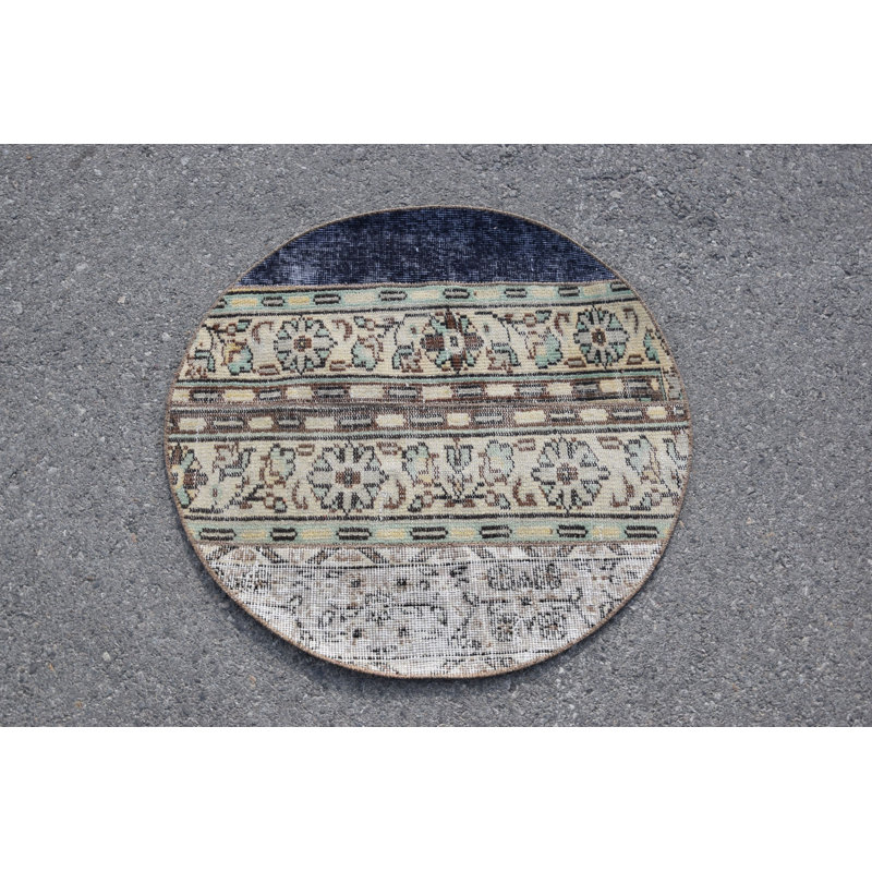 Authentic Vintage Turkish Oushak Rug - Handwoven Circle Design and Organic Dyes