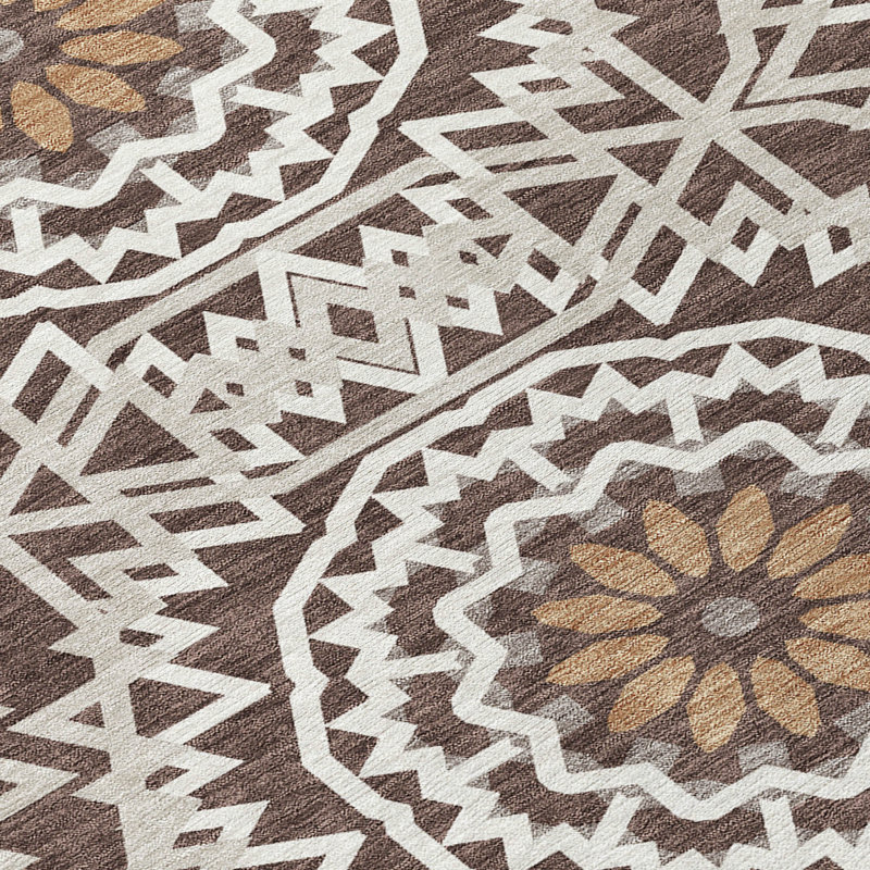 Kawon Geometric Indoor / Outdoor Rug, Runner 2'3" x 7'6"
