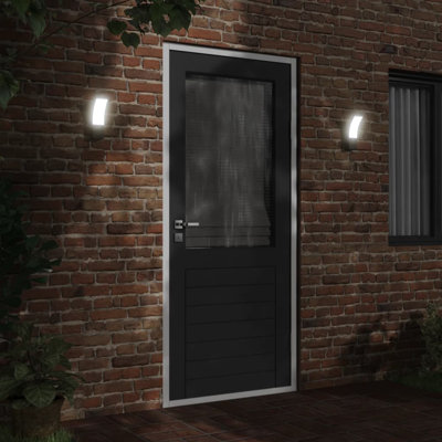 Davieon Plug-in LED Outdoor Wall Lights