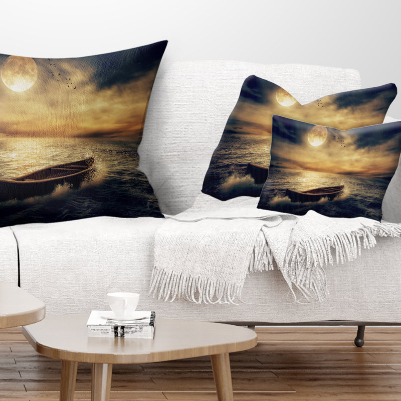 Milieu de l'océan après la tempête - Coussin décoratif à imprimé floral