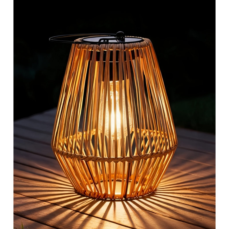 Lanterne solaire en rotin solaire d'extérieur, lanterne solaire suspendue imperméable, lumière de patio et de porche décorative, lueur ambiante blanc chaud
