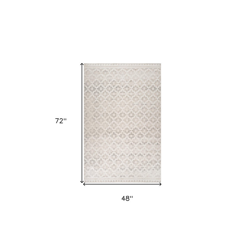 Tapis marocain crème et beige 4 pi x 6 pi