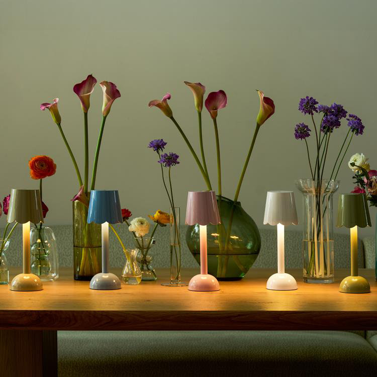 Scallop LED Lamp 28cm, Pink
