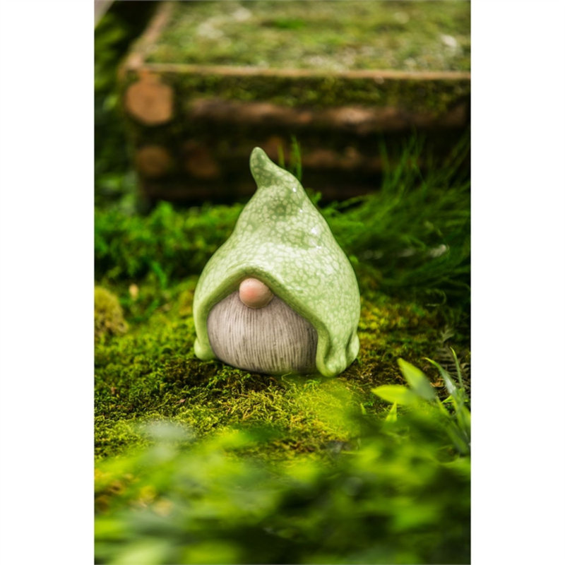 Fantasy & Sci-Fi Plastic Garden Statue, Light Green