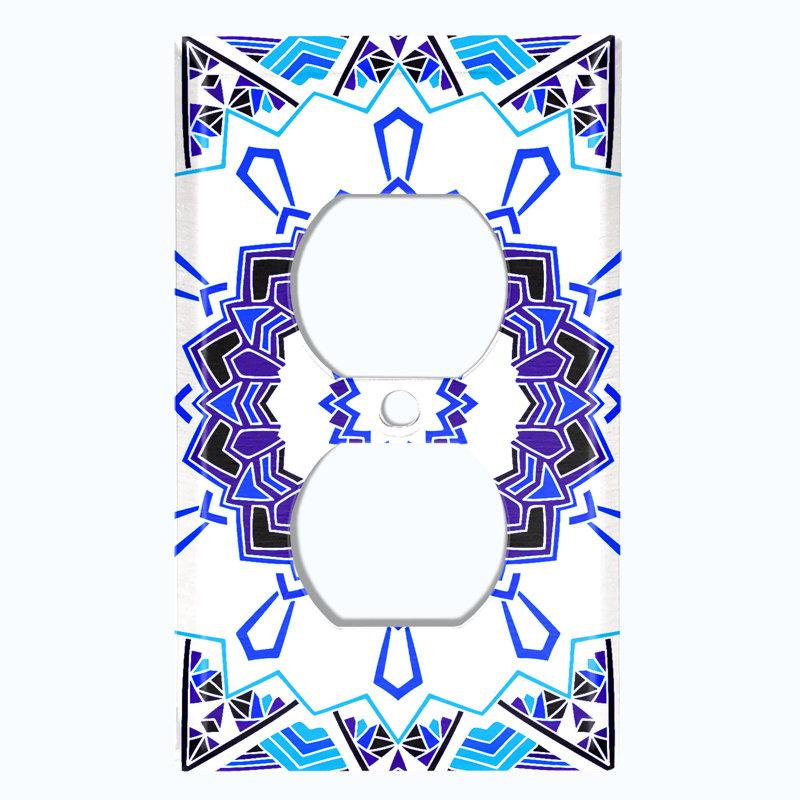 Patterned 1 - Gang Duplex Outlet Standard Wall Plate