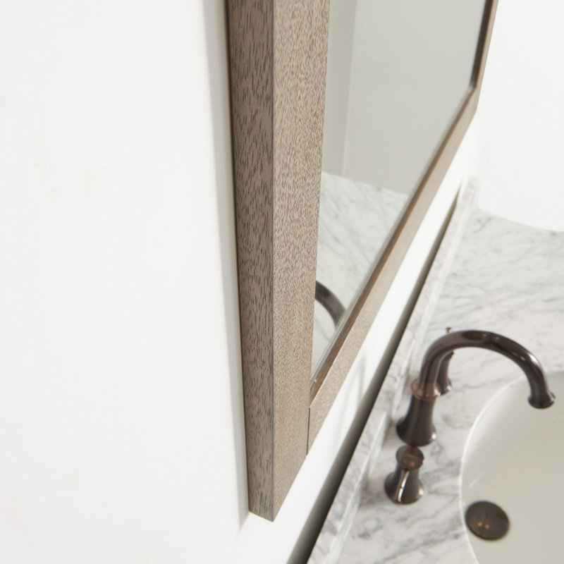 Miroir de salle de bain mural Karamfila, 39,4 po x 31,5 po, Gris classique