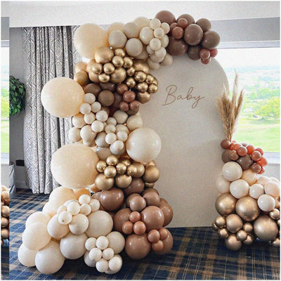 Glittering Celebration Kit with Banner, Decorations & Props