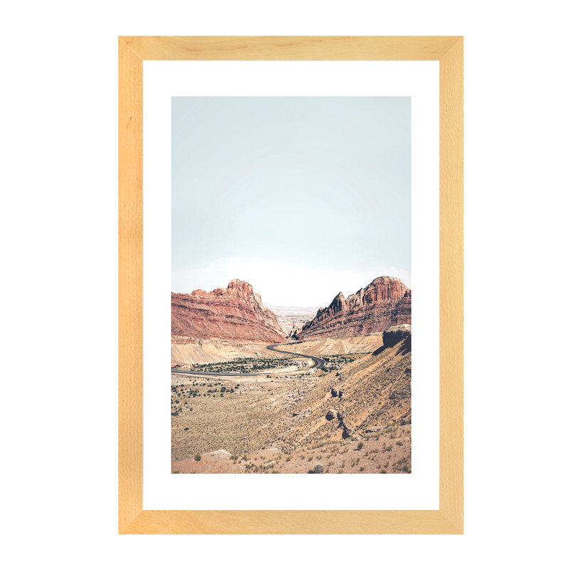 Photographie « arizona road », H 24 po x l 16 po x P 1 po, Papier encadré de bois naturel