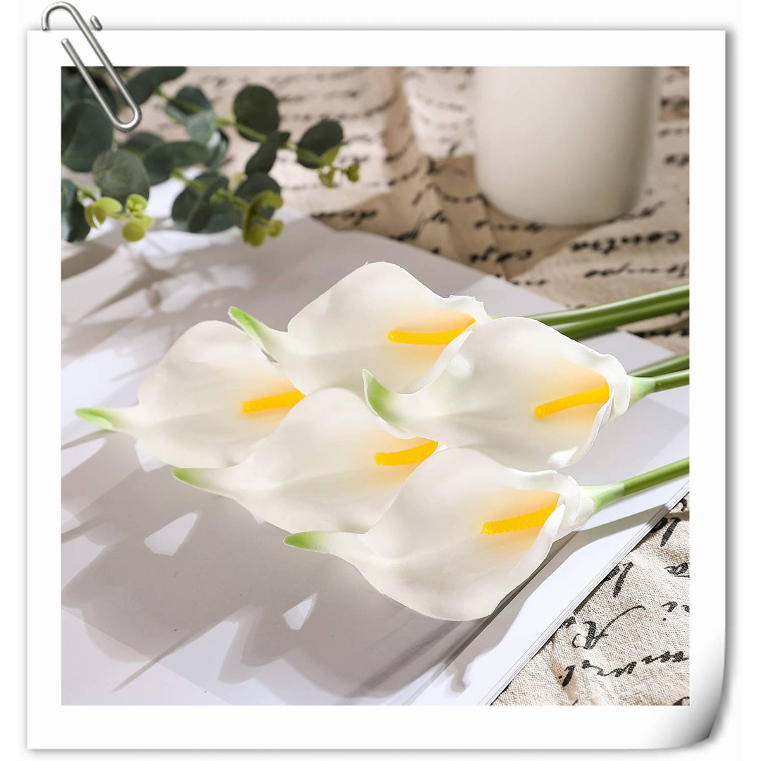 Lillies Arrangement Primrue Flower