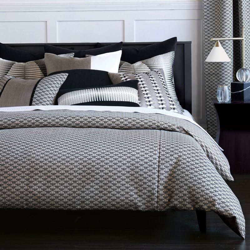 Zac Square Pillow Cover & Insert
