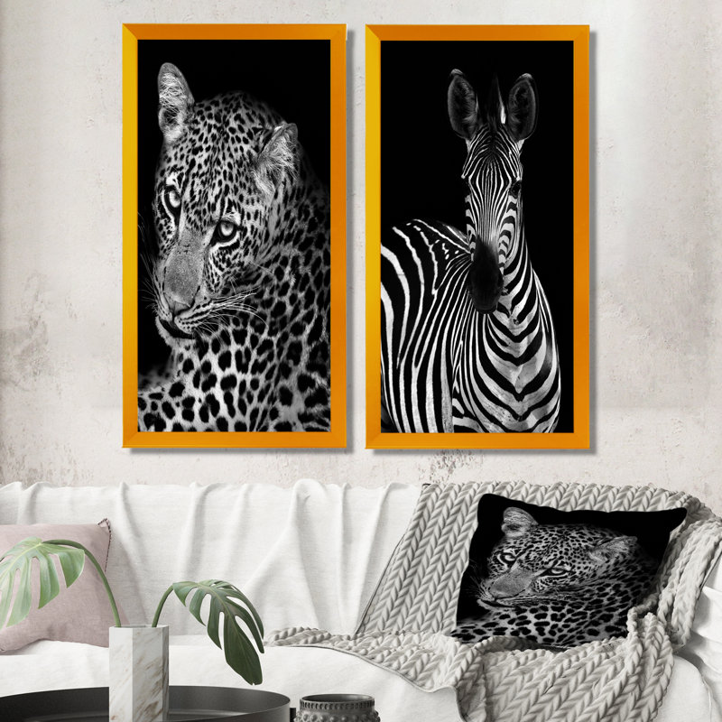 Leopard en noir et blanc II - ensemble de 2 reproductions sur toile, H 20 po x l 24 po x P 1 po, Cadre photo doré