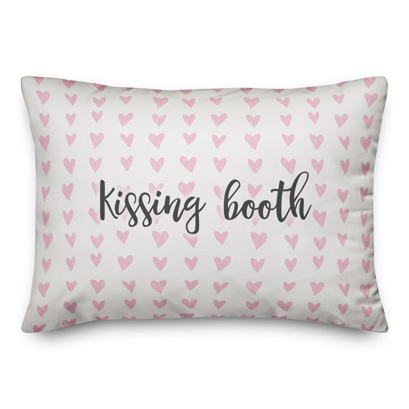  Coussin Kissing Booth