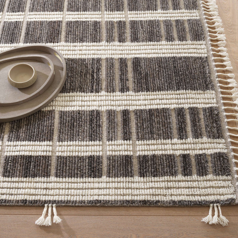 Tory Grey/Ivory Hand Knotted Wool Rug, Rectangle 6' x 9'