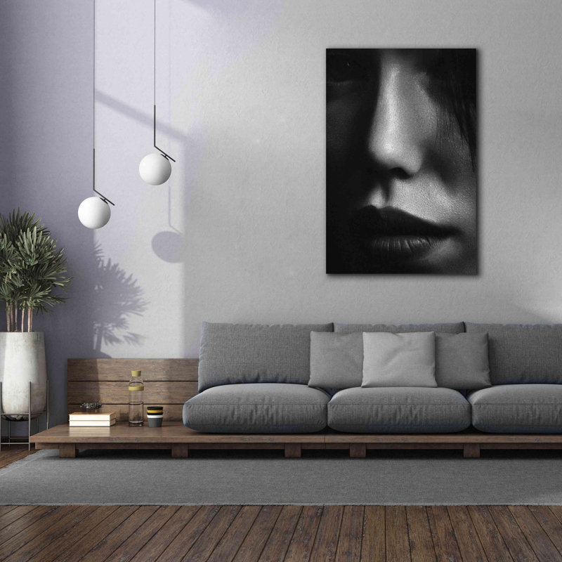 «Face 2» par Design Fabrikken, estampe numérique sur toile, H 60 po x l 40 po x P 1,5 po