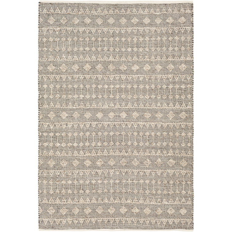 Aquiel Oriental Indoor Rug