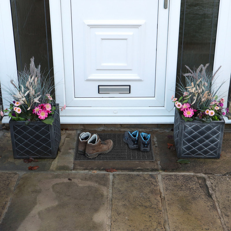 Non-Slip Geometric Doormat, Grey