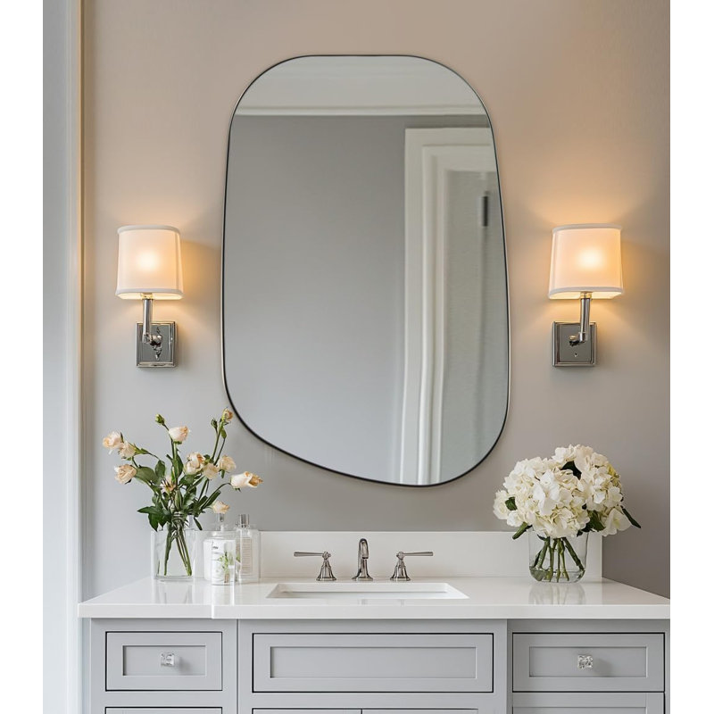 Miroir de salle de bain Huldrik Cadre en acier inoxydable, 36 po x 24 po, Chrome poli