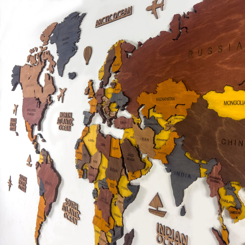 Carte du monde en bois - coloré