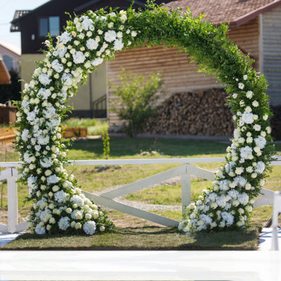 Arche de mariage ronde robuste
