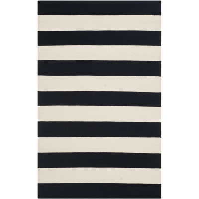 Tapis rayé noir / ivoire en coton tissé à la main Brookvale