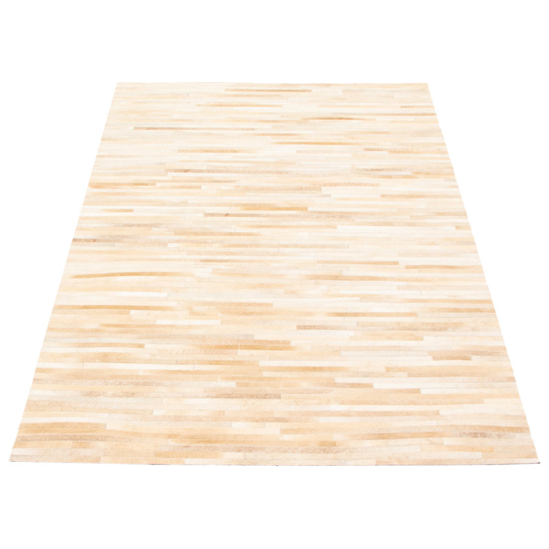Tapis ivoire en peau de vache Samar