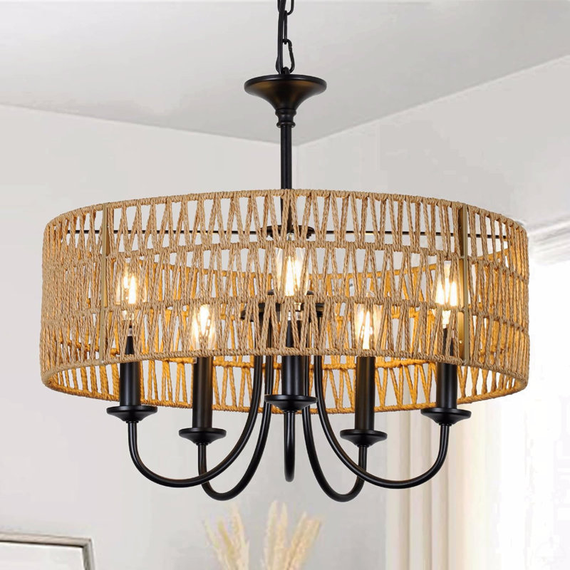Luminaires de lustre de style campagne moderne, grand luminaire suspendu en rotin 5 lumières avec abat-jour en osier tissé à la main