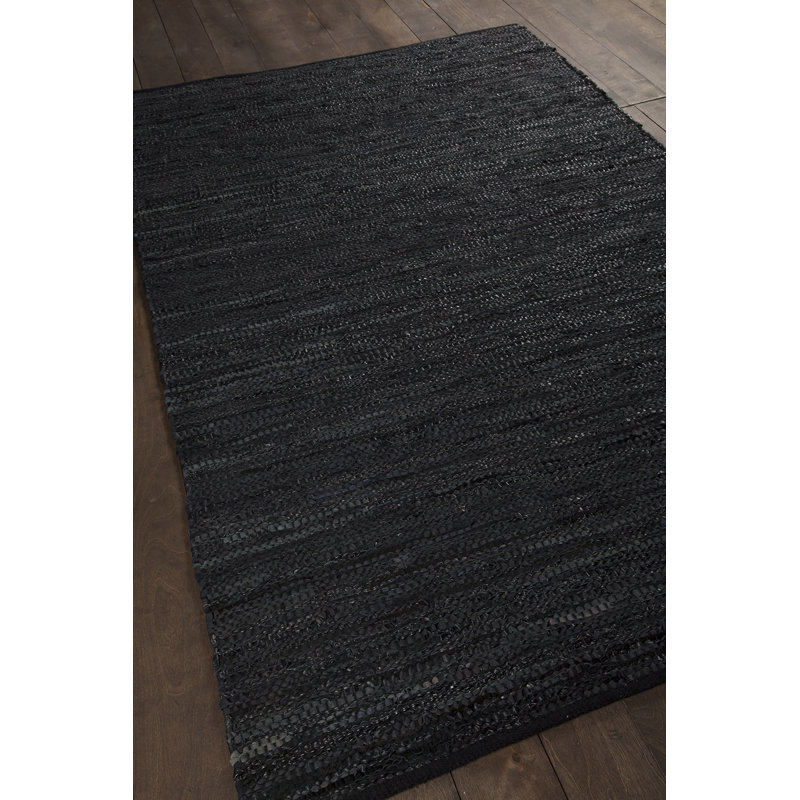 Saket Hand Loomed Modern Area Rug in Black, Rectangle 5' x 7'6"