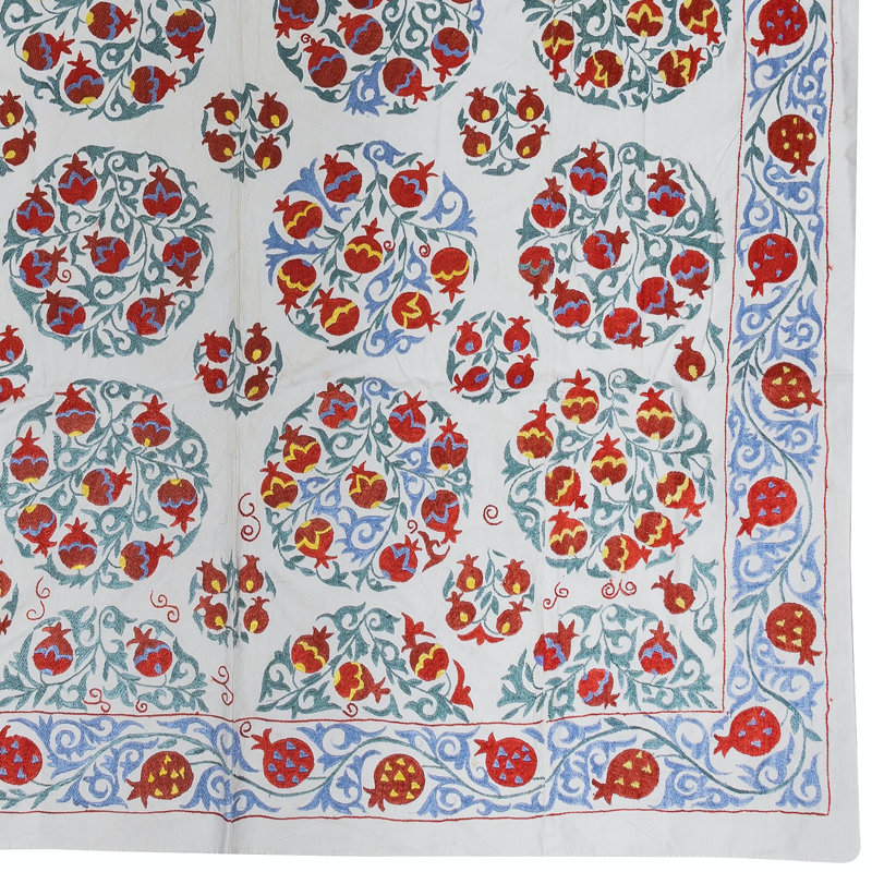 71 x 102 po en soie brodée. Housse de lit à motif grenade. Décoration murale Boho. Nappe. Nouvelle couverture