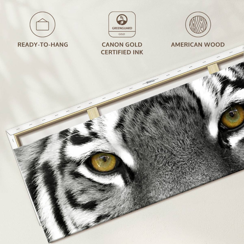 Œil de tigre blanc sur toile, H 17 po x l 51 po x P 1,25 po