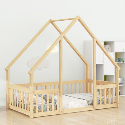 Lit moderne en forme de maison moderne avec clôture et garde-corps