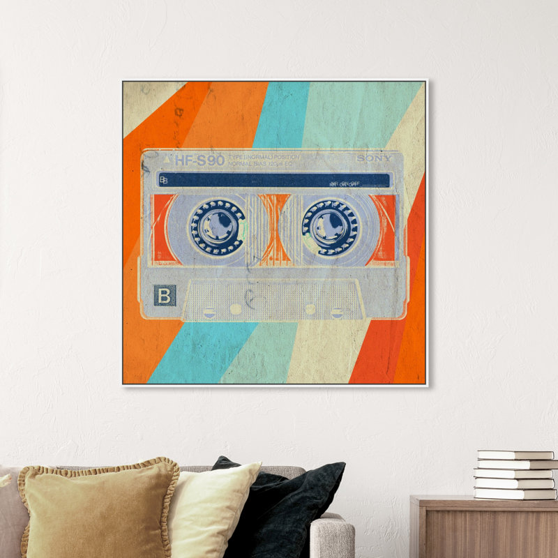«My Mixtape», impression sur toile tendue, H 20 po x l 20 po, Cadre blanc