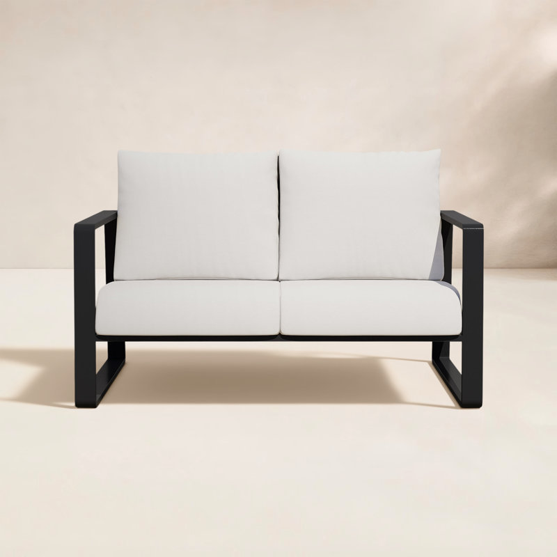 Leanna loveseat