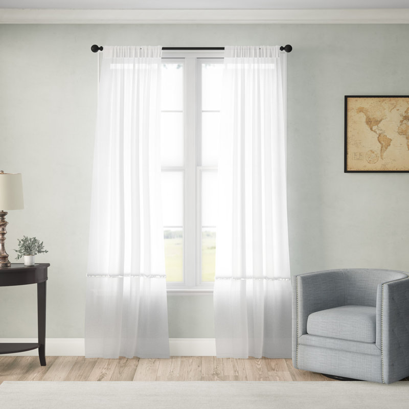 Rideau simple semi-transparent en lin Caprisa, Blanc