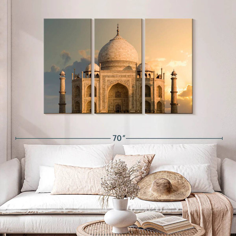 Lever de soleil sur le Taj Mahal