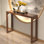 Table de véranda entièrement en bois massif de style français.