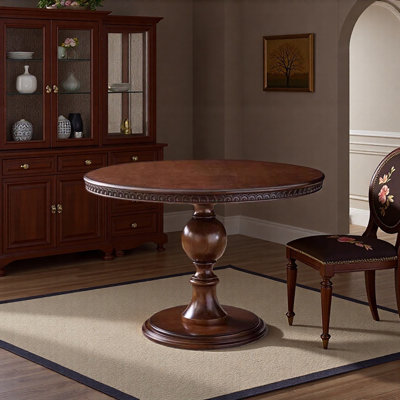 Classic American Maple Solid Wood Round Table