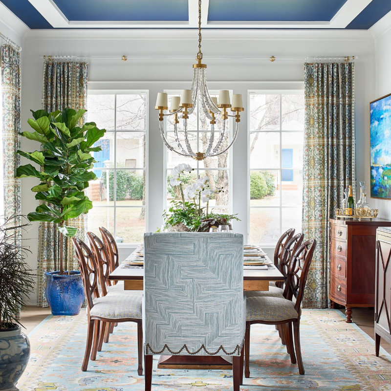 Hepplewhite Upholstered Dining Chair