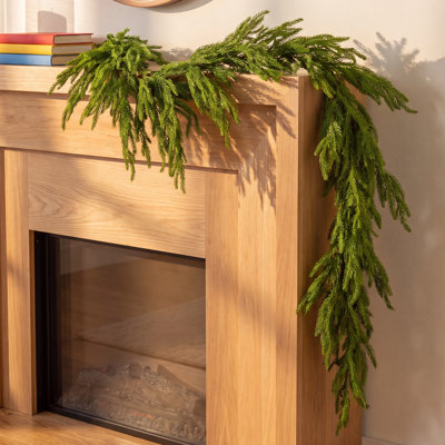 Norfolk Pine Christmas Garland