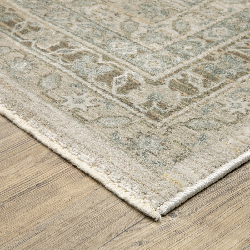 Kulas Center Medallion Beige/ Green Area Rug, Rectangle 7'10" x 11'2"