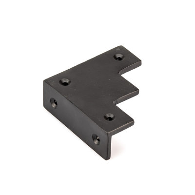 Decorative Corner Bracket